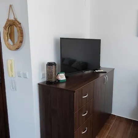 Violeta - With Sea View In 1st Line Sarafowo