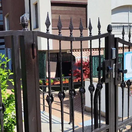 Violeta - With Sea View In 1st Line Sarafowo Apartamento