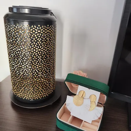 Violeta - With Sea View In 1st Line Sarafowo Apartamento *