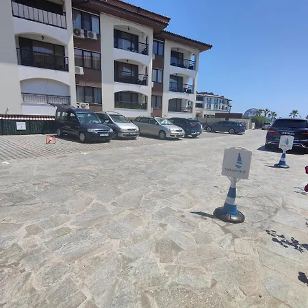 Violeta - With Sea View In 1st Line Sarafowo Burgas