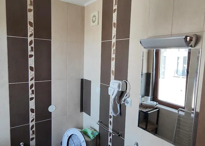 Apartment Violeta - With Sea View In 1st Line Sarafowo Burgas